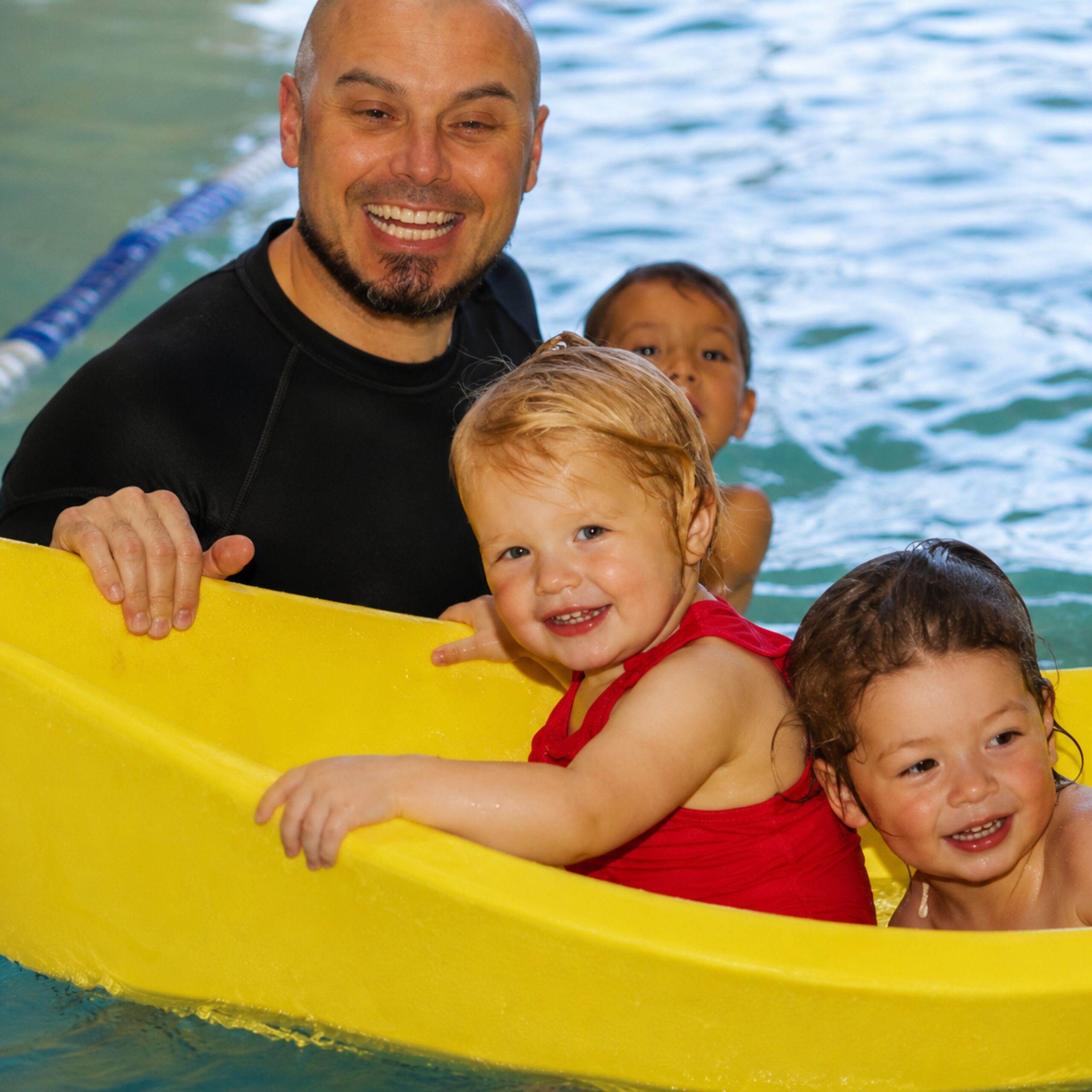 Enrolling Multiple Kids in Swim Lessons_ A Scheduling Guide for Busy Gilbert Families with Siblings or Twins